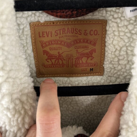 Levis NWT Plaid Sherpa-Lined Snap Jacket Men's Size M - Picture 3 of 13